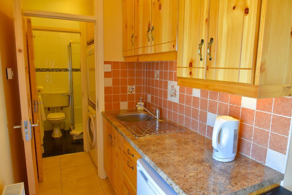 Katie'S Cottage Achill Sound Экстерьер фото