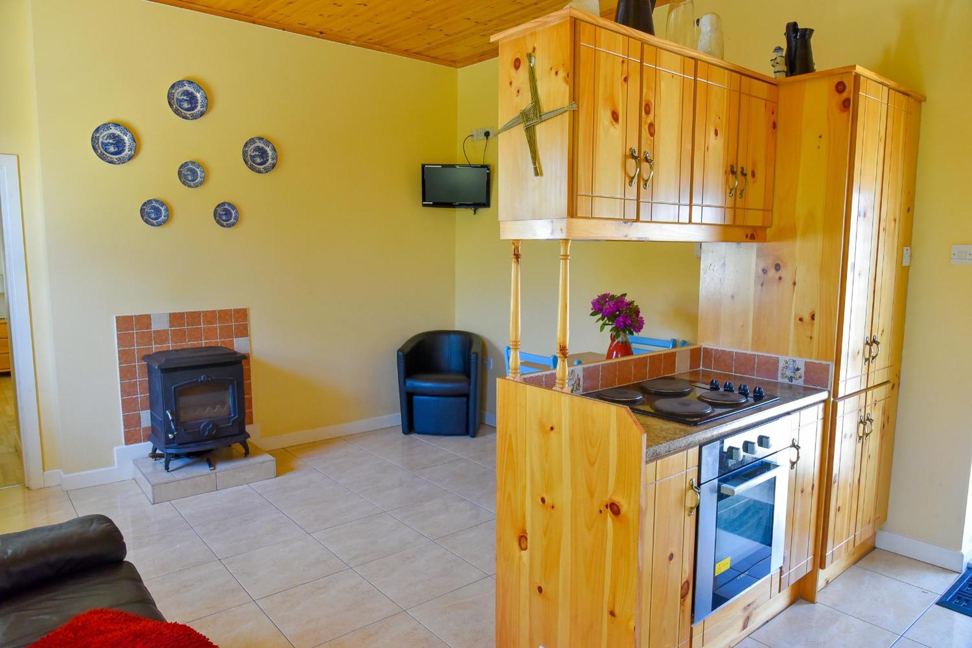 Katie'S Cottage Achill Sound Экстерьер фото
